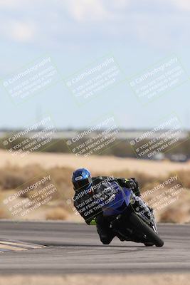 media/Nov-16-2025-Race Pace (Sun) [[8c5fa54630]]/Verified Riders/9-Turn 16 (150pm)/